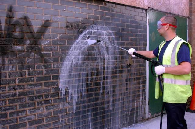 graffiti removal in hampton